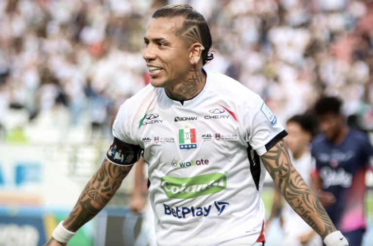 Once Caldas remontó y ganó en el partido 500 de Dayro Moreno